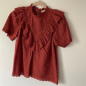 Eyelet fluttler sleeve blouse